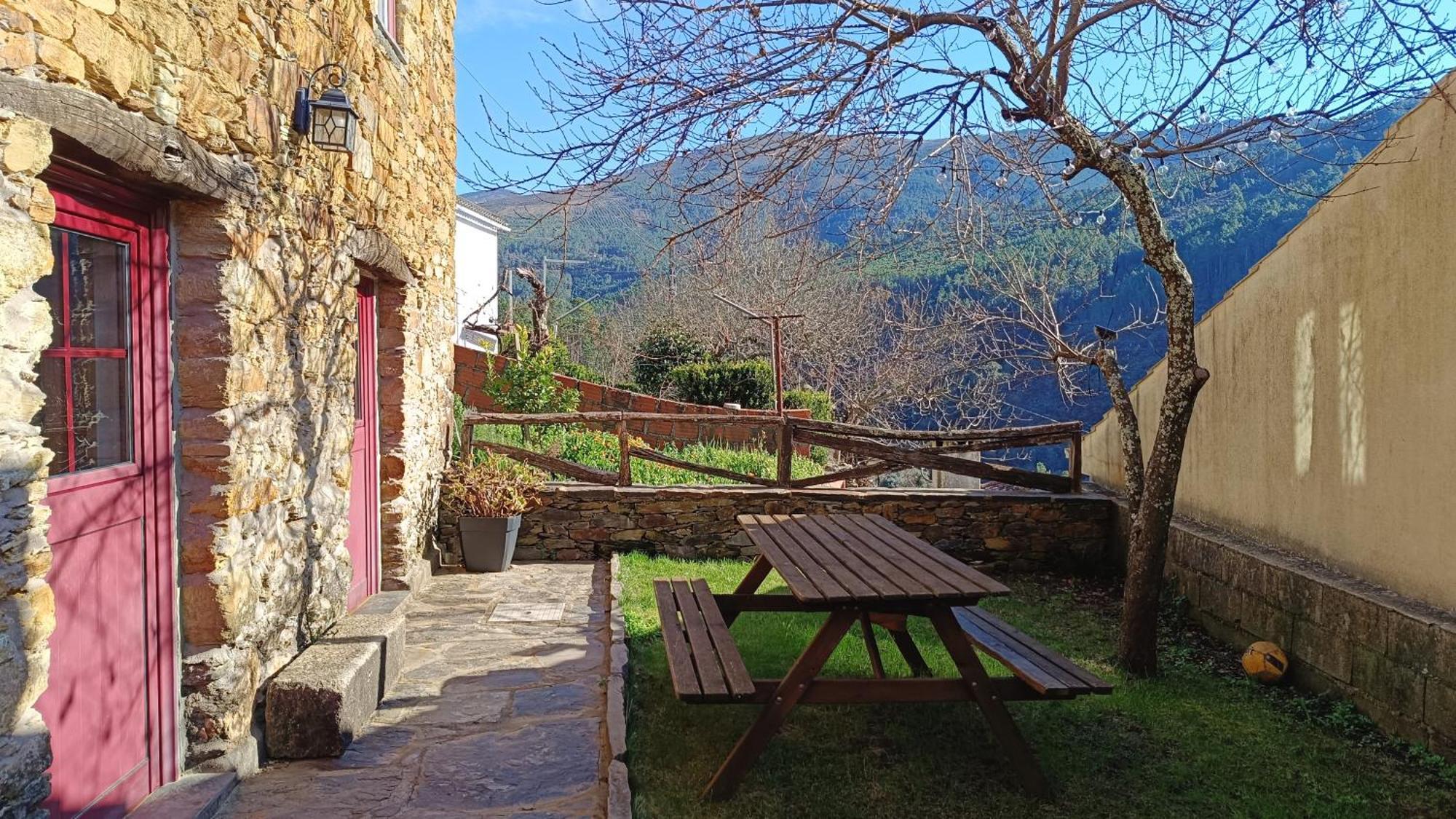 Casa Do Galvao -Turismo Rural - Serra Da Estrela Aguincho Buitenkant foto